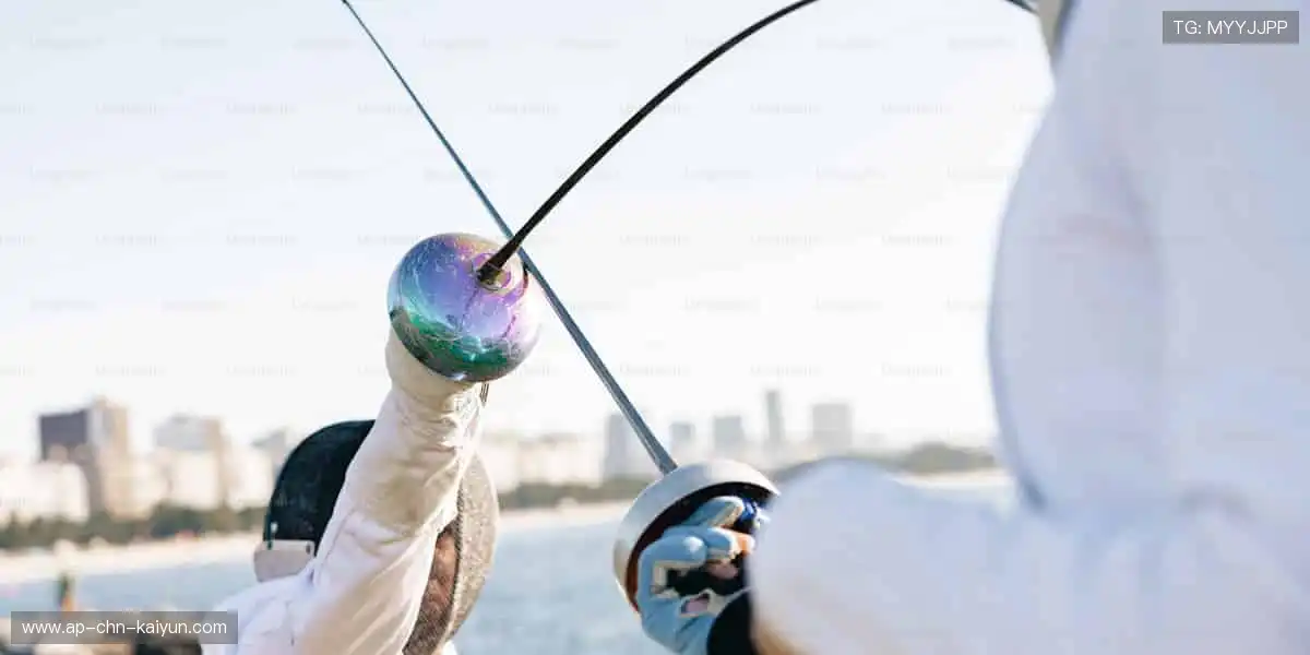 💻全球赛事,同步开启!AI 解说 + 弹幕互动,让观赛更嗨🎉